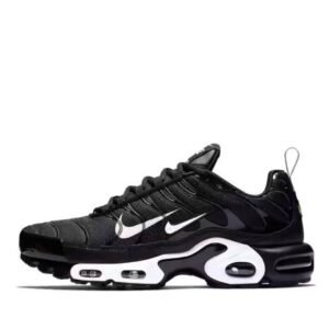 Nike Air Max Plus “Black/White“