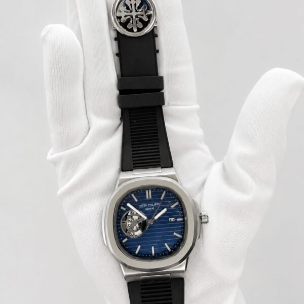 Мъжки Patek Philippe Nautilus Blue Dial Black Rubber #196