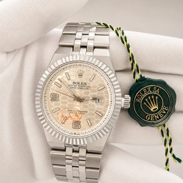 Мъжки Rolex Land-Dweller Cream Motif Dial Steel #104